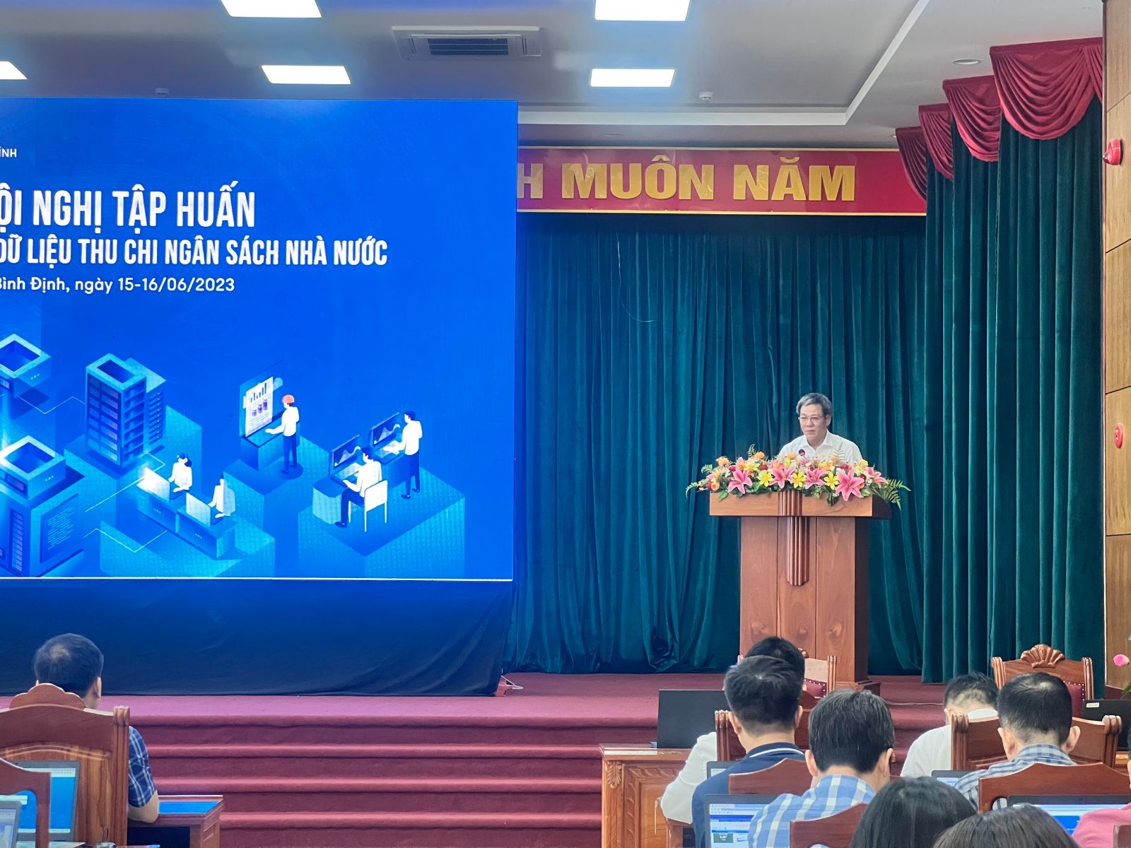 Ông Phạm Văn Thành, Phó Giám đốc, Sở Tài chính tỉnh Bình Định phát biểu tại Hội nghị. Ảnh: Lan Anh.